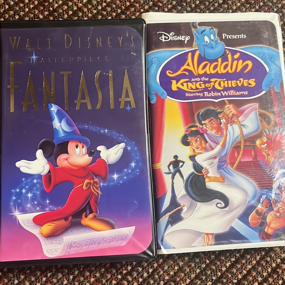 Fantasia & Aladdin King of Thieves Disney Classic’s VHS collectors Tapes